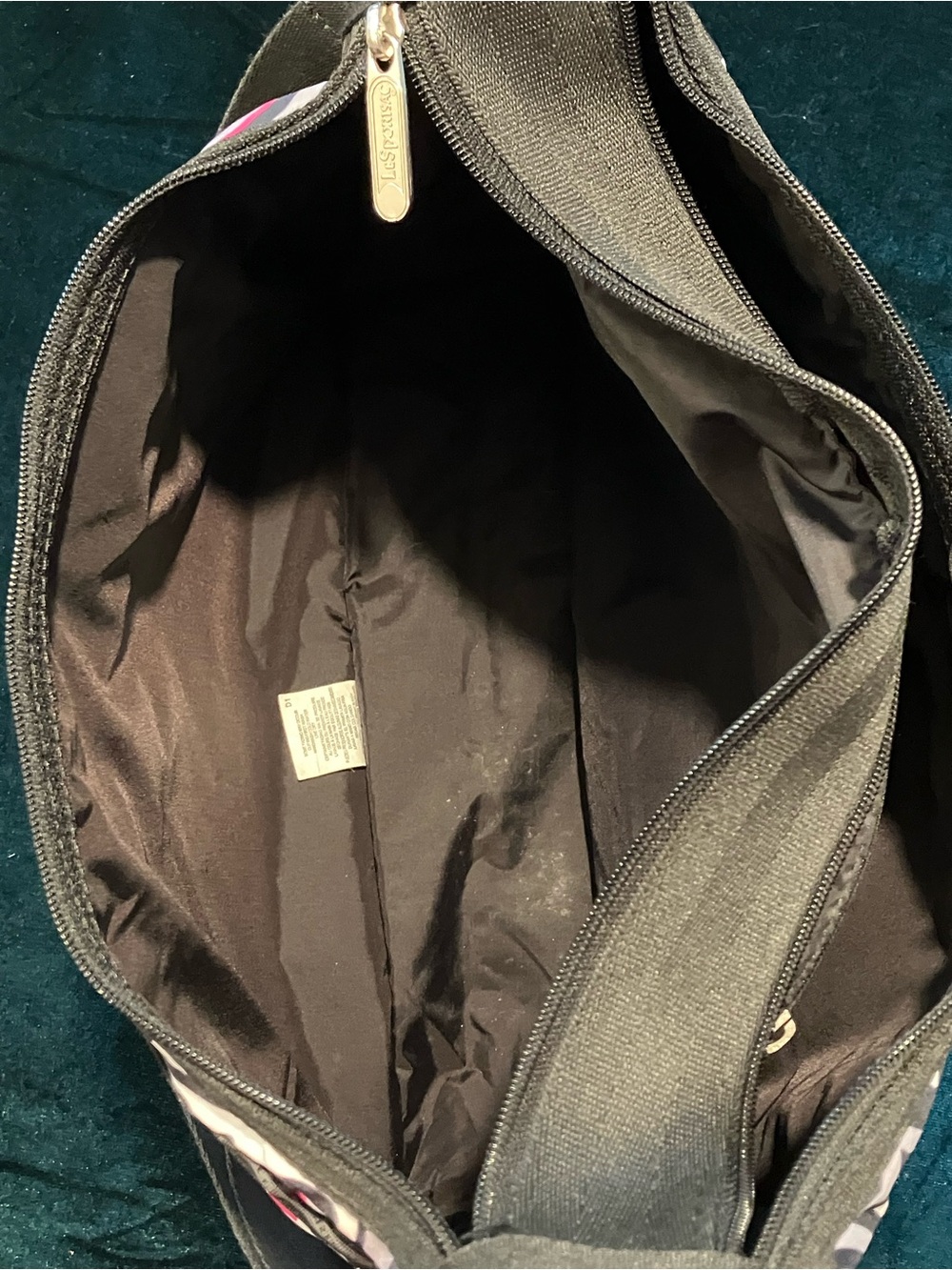 LeSportsac Love Crossbody Shoulder Bag - Picture 6 of 6